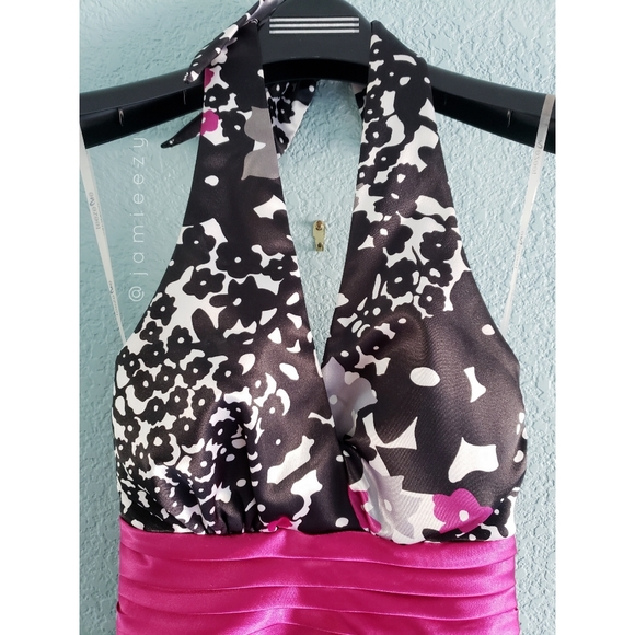 Teeze Me | Silky Abstract Floral Halter Dress - Picture 2 of 9